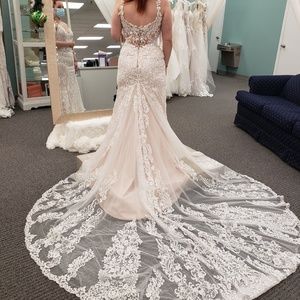 Martin Thornburg Wedding Dress size 12